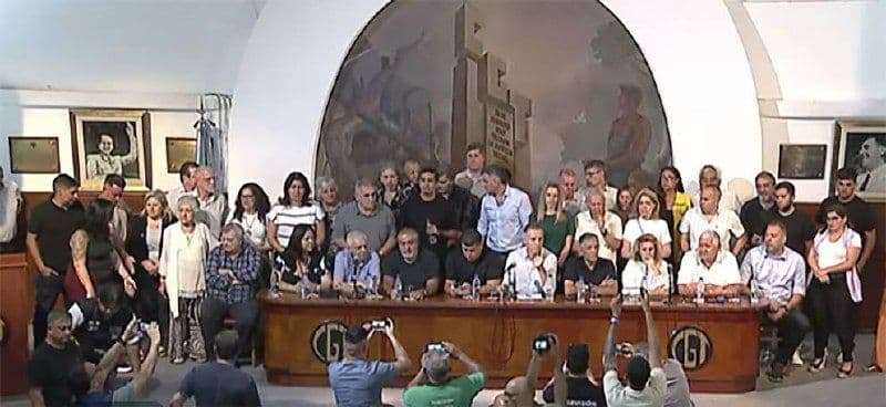 Modo apagón - El Gobierno avanza con la reforma laboral mientras la CGT confirma un paro que paralizará el transporte