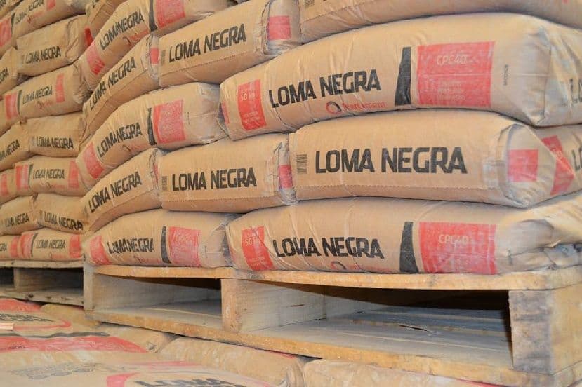 Cemento light, precio pesado: Loma Negra lanza la media bolsa y revienta los costos de toda la industria